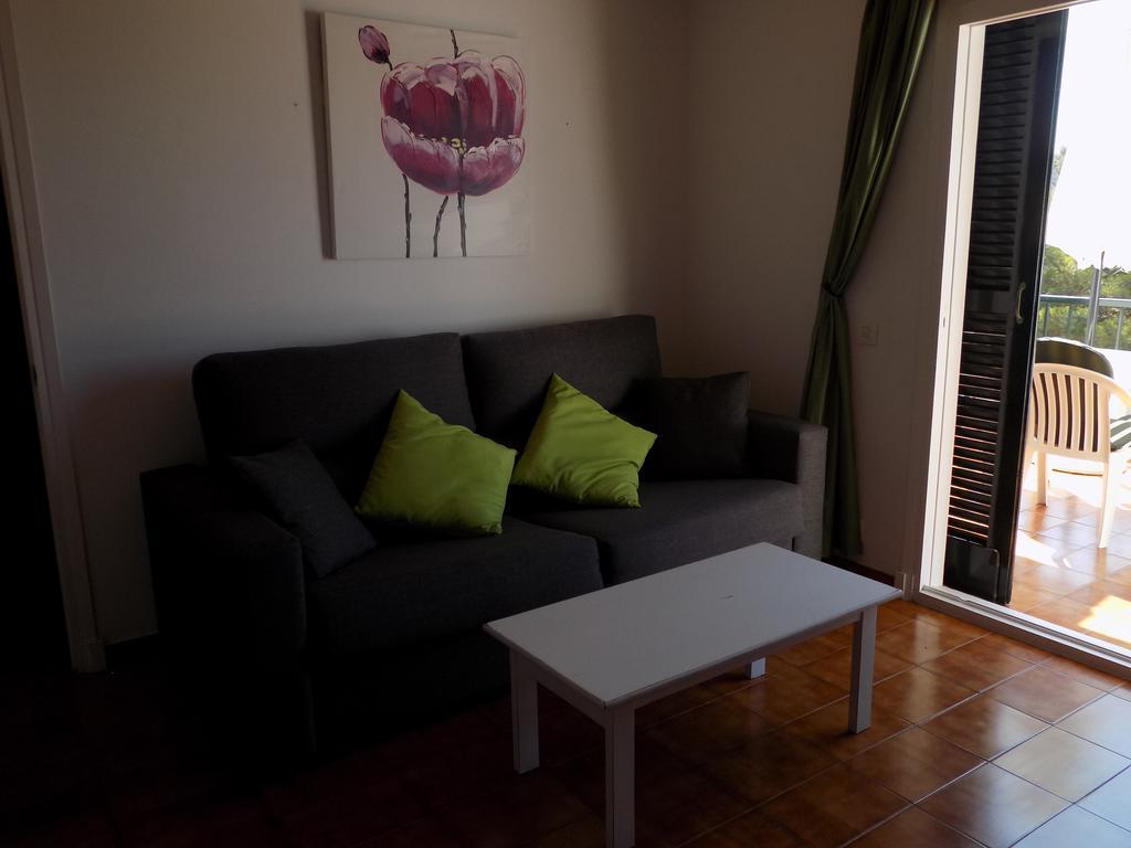 Apartamentos Encanto Del Mar Cala Galdana  Bagian luar foto