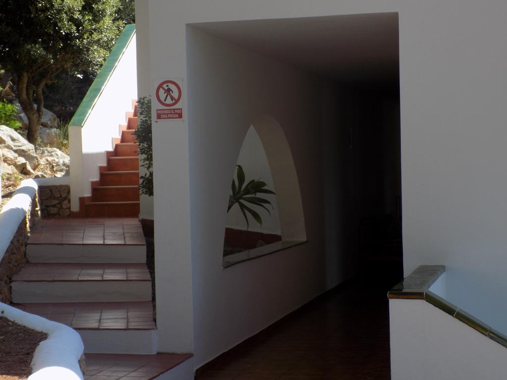 Apartamentos Encanto Del Mar Cala Galdana  Bagian luar foto