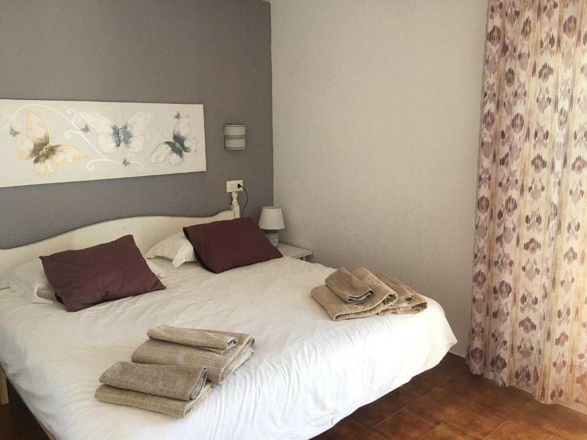 Apartamentos Encanto Del Mar Cala Galdana  Bagian luar foto